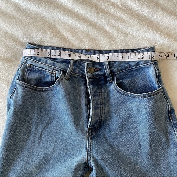 Brandy Melville john galt denim mom jeans - Picture 12 of 16